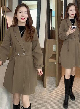 红色毛呢外套女秋冬2024今年流行新款中长款时尚气质加厚呢子大衣