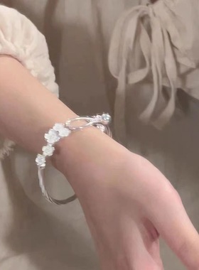 梅花铃铛中式国风手镯甜美灵动亮面开口手环送女友超仙手饰