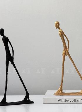 现代简约新中式铸铝人物雕塑摆件样板房酒店民宿桌面家居软装饰品