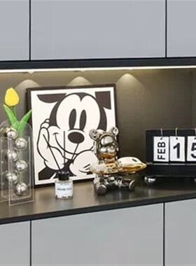 现代轻奢高级感软装入户玄关装饰品摆件高档客厅餐V边酒柜小众家