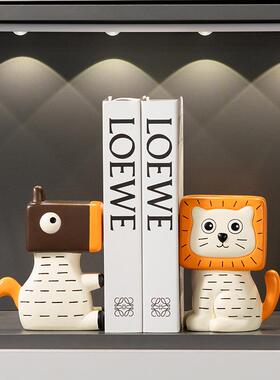 高级感搞怪书档狮子马摆件高档电视柜家居客厅玄关书柜可爱治愈