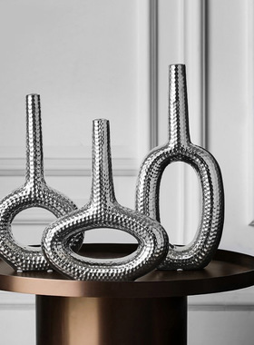 北欧轻奢几何陶瓷摆件电镀客厅玄关电视柜办公室艺术家居软装饰品