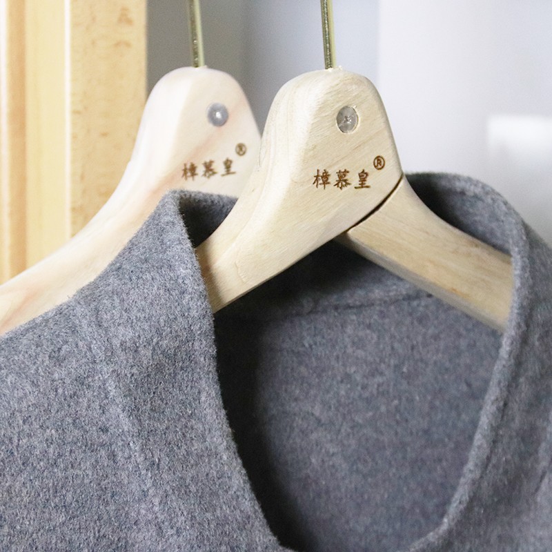 折合香樟木衣架一个无油漆无胶水 - 图0