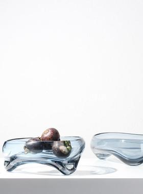 简约现代创意三足玻璃果盘摆件样板房间售楼处软装饰品几何摆设