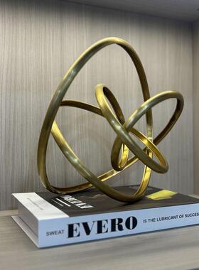 现代金属艺术抽象缠绕绳结摆件样板间玄关客厅电视柜家居软装饰品