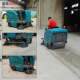 ຂັບລົດ sweeper ໂຮງງານຜະລິດສາງເກັບຂີ້ຝຸ່ນ sweeper ຊັບສິນຊຸມຊົນ sweeper ຖະຫນົນຫົນທາງ