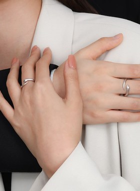 999纯银蛇形情侣戒指女男一对本命年灵蛇对戒小众设计款生日礼物