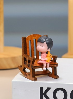 现代呆萌亲嘴情侣摇椅家居好x物卧室飘窗桌面装饰品房间改造小物