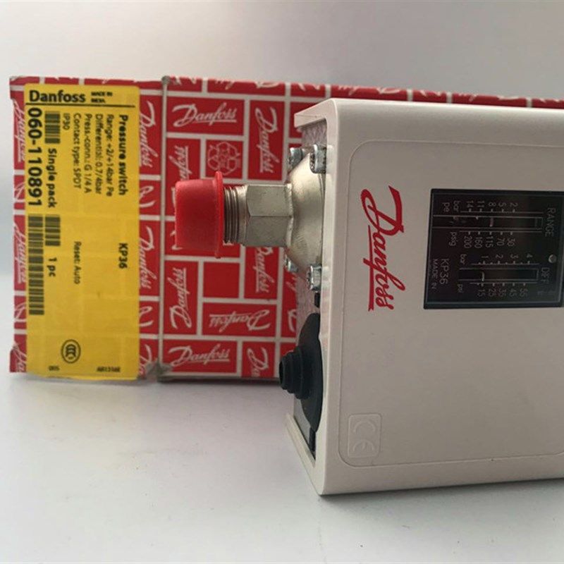 丹佛斯压力开关KP36 Danfoss压力开关 冷冻式干燥机压力开关KP36 - 图1