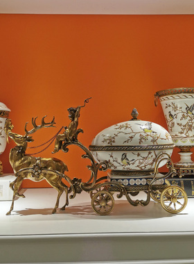 凤凰美居奢华陶瓷配铜金色小鹿拉车储物盒带盖别墅客厅茶几摆件