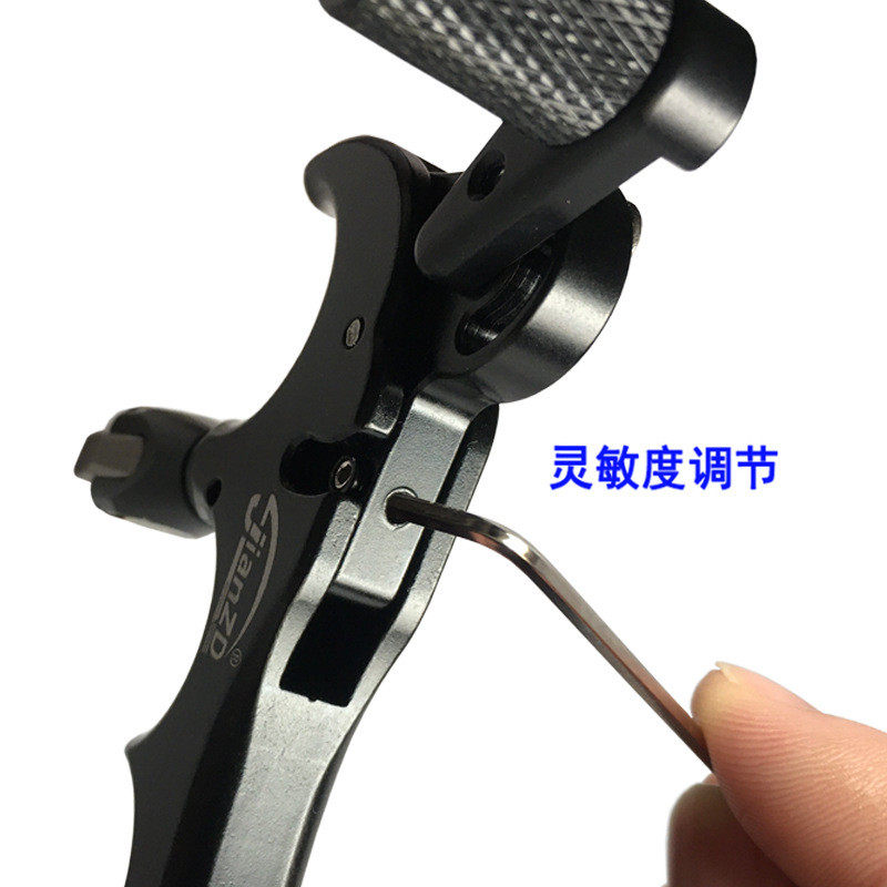 撒放器360度旋转钳口自动闭合 复合弓箭金属四指握撒握式撒放器,淘宝优惠券,粉丝福利购,淘宝优惠卷