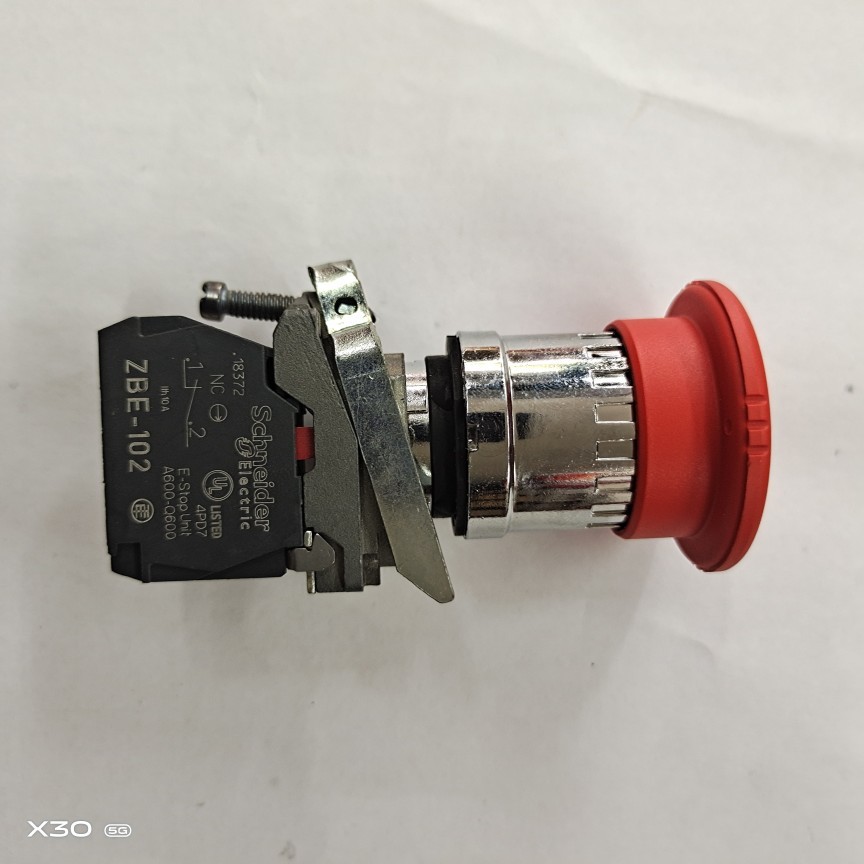 施耐德捷克进口急停开关按钮蘑菇紧急操作 ZB4BS844 XB4BS8442 45 - 图1