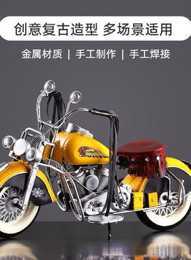 覆古客厅家居玄关电视酒柜装饰品摆件创意简约书桌面机车小摆设