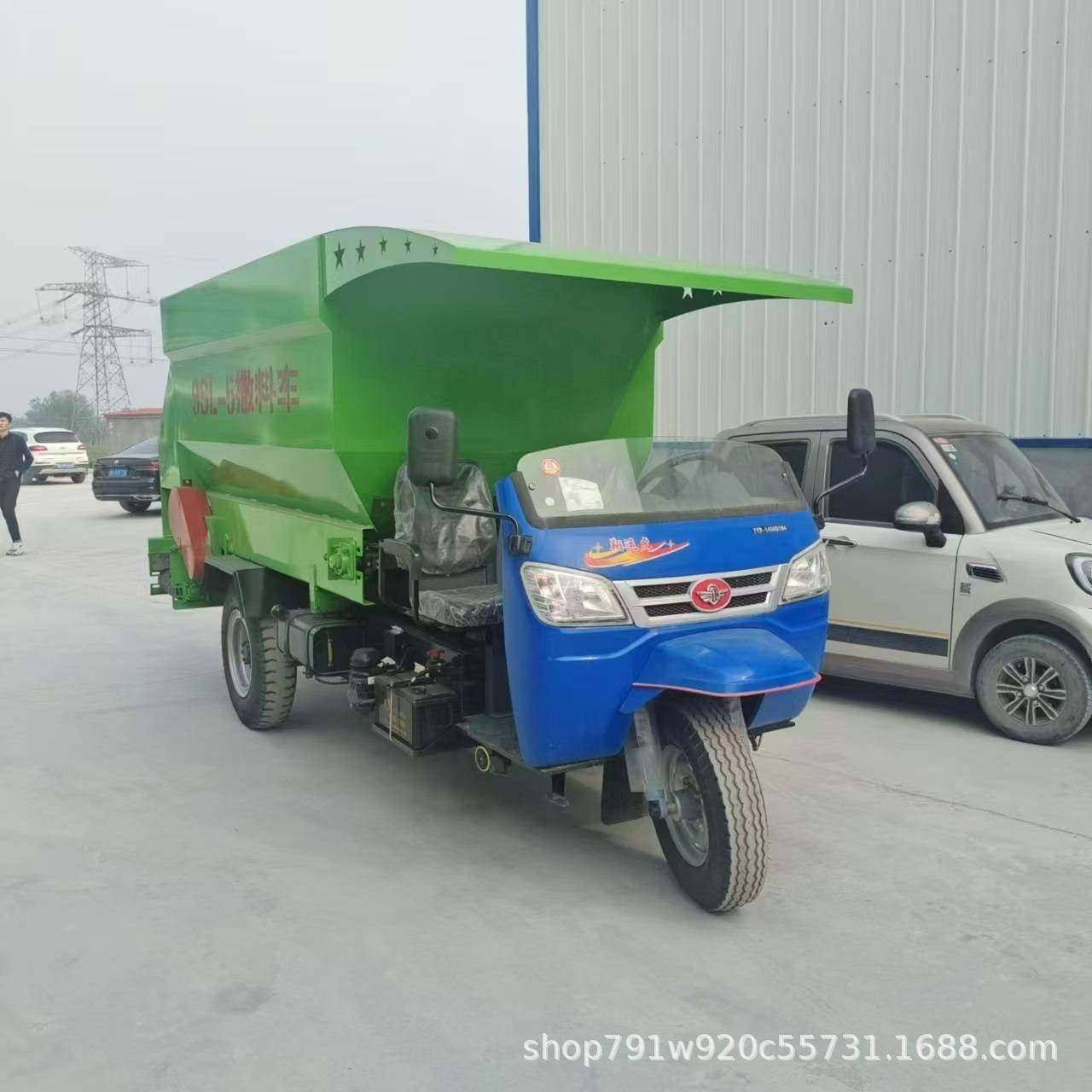 厂家直销牛羊饲料撒料车草料抛撒车养殖场喂料机设备,淘宝优惠券,粉丝福利购,淘宝优惠卷