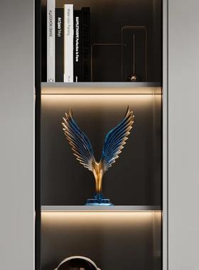 大鹏展翅现代轻奢高档摆件客厅电视柜家居装饰品创意飞鹰小工艺品