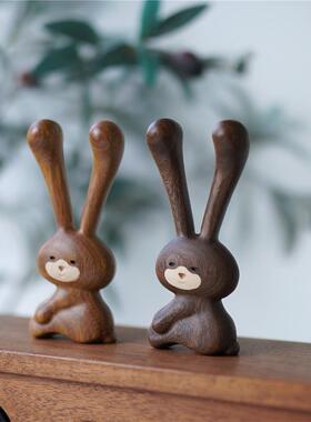 兔子按摩棒天然檀木眼周鼻子下颚线按摩改善黑眼圈金牌技师兔礼物