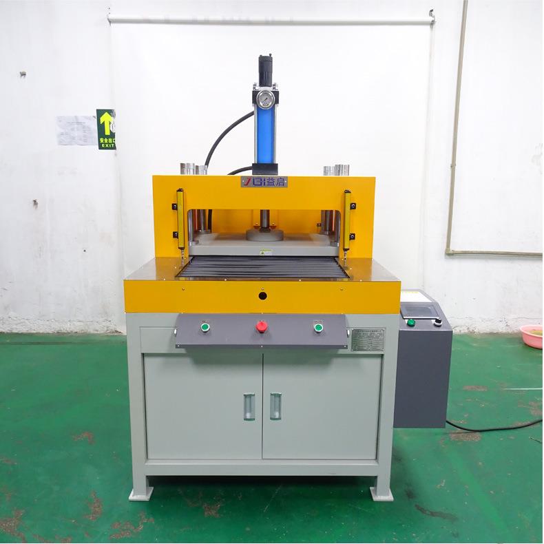 10t四柱滑台式精密液压裁切机PI膜碳纸冲切机分切模切油压成型机 - 图0