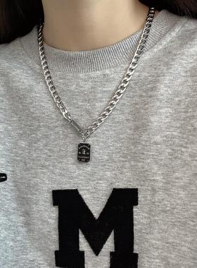 好运铭牌钛钢项链男女ins冷淡风轻奢小众毛衣链个性嘻哈卫衣配饰