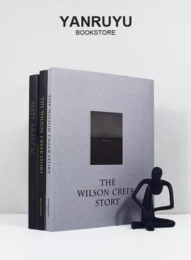 样板间装饰彷真书现代简约黑白灰样品屋展示中心客厅书房书架摆件