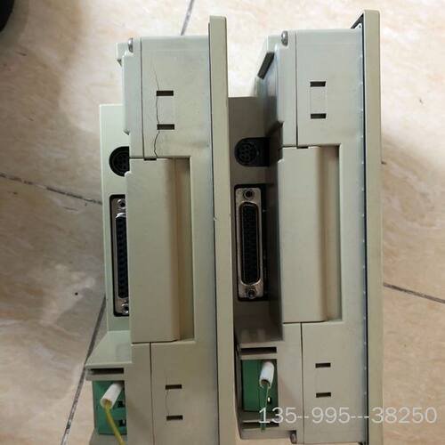原装正品和泉HG2F-SS22VF触摸屏，原装，一裂痕详谈 - 图3