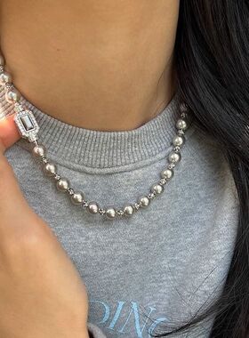 鲍鱼贝母宝箱扣银灰色施家强光珍珠项链高级感气质时尚冷淡风颈链