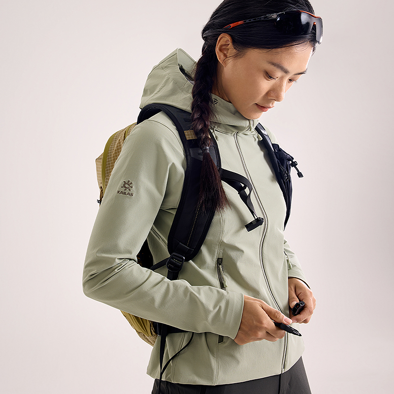 KAILAS凯乐石连帽软壳衣外套耐磨防风弹力户外运动登山徒步女 - 图0
