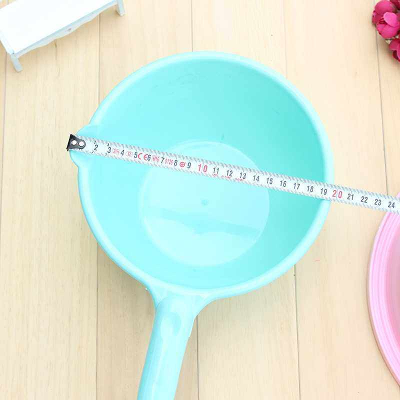 塑料加厚水瓢 厨房长柄水勺 沐浴水舀洗澡瓢舀子颜色混发 2元百货,淘宝优惠券,粉丝福利购,淘宝优惠卷