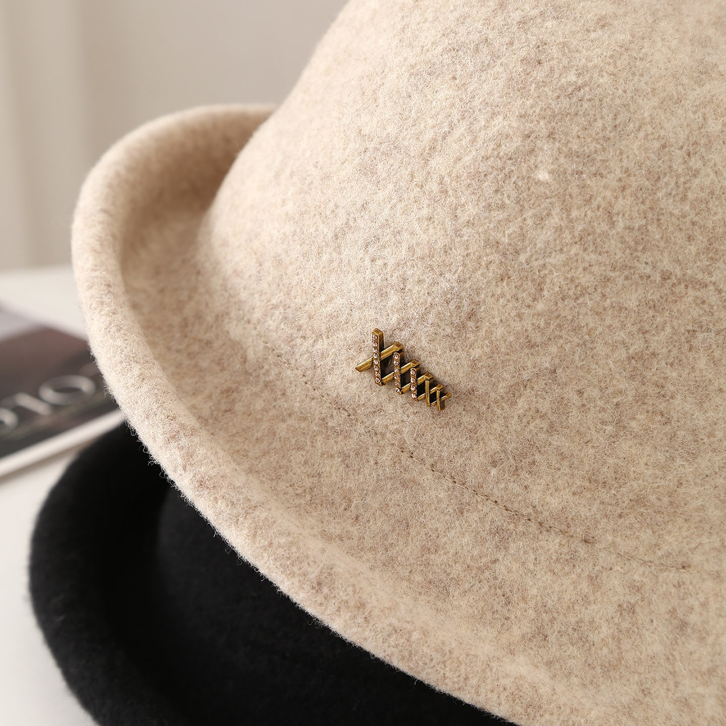 毛呢妈妈帽子女士秋冬季礼帽显气质洋气时尚百搭渔夫帽中老年盆帽,淘宝优惠券,粉丝福利购,淘宝优惠卷