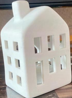 手工简约陶瓷房屋房子小夜灯创意桌面摆件小宠物窝小鱼躲避屋仓鼠