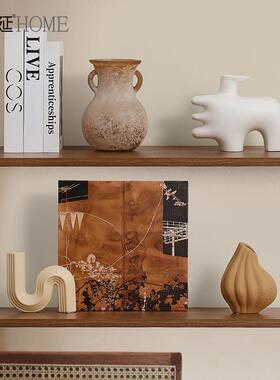 现代高级感大地色艺术软装饰品摆件轻奢高档家居客厅电视酒柜摆设