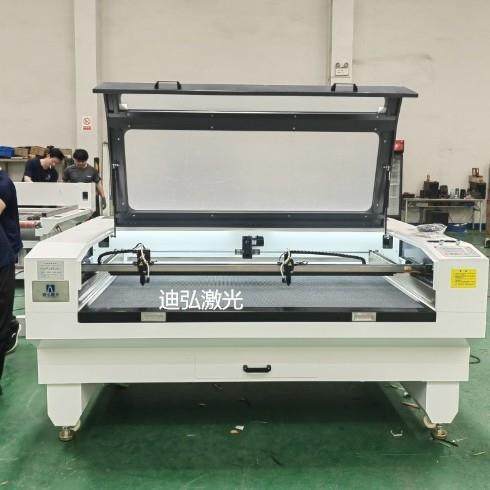 皮革布料四头激光切割机 小型烧花镂空激光切割机 1610/1810,淘宝优惠券,粉丝福利购,淘宝优惠卷