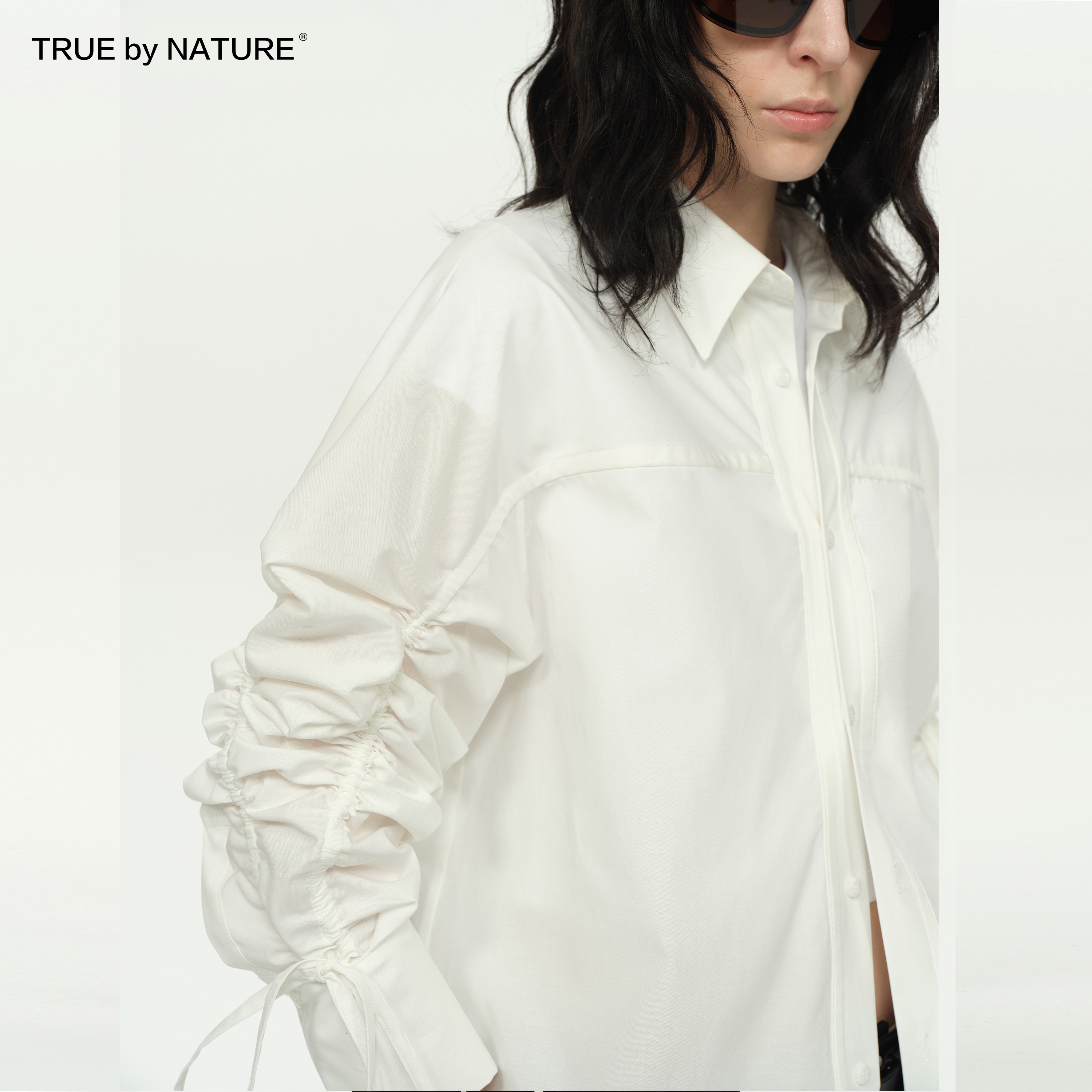 TRUE by NATURE 一衣多穿 设计感小众抽绳飘带廓形宽松长袖衬衫女 - 图1