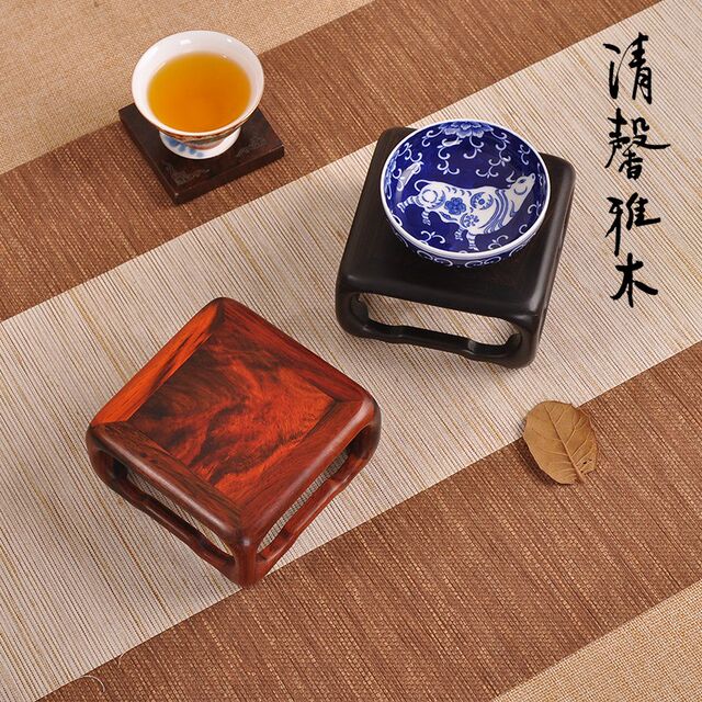 Selected solid wood purple sandalwood rosewood ornaments, miniature bonsai vases, antique jade, Chinese-style small square tables, teapot bases