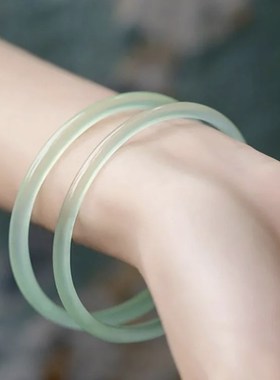 天然玉髓古风手镯 叮当镯 细条玛瑙镯子女小冰条玉镯女4mm 拍1发2
