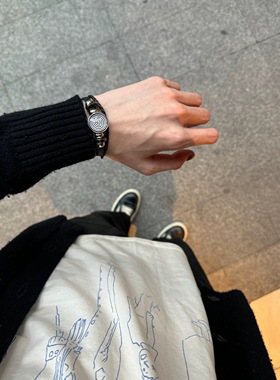 【买一送一】自主Undercover 漩涡手链手绳手环 男女同款Cleanfit