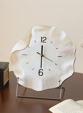 中古风创意桌面时钟摆件轻奢高档小众高级感客厅电视餐边柜装饰品