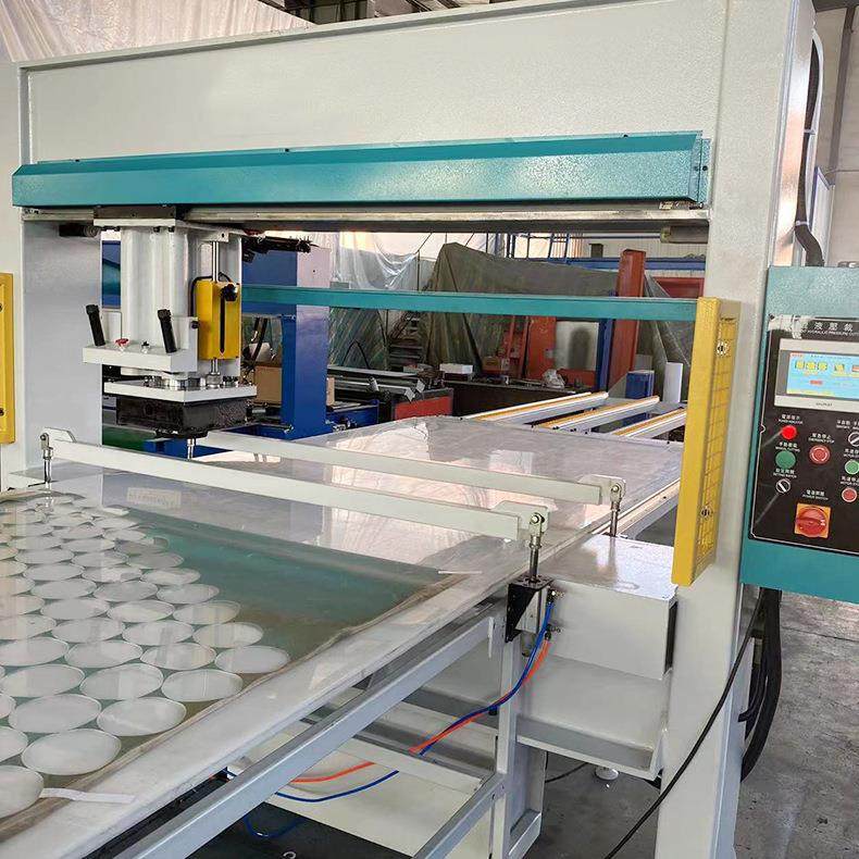 厂家供货全自动面膜裁切成型一体机自动排版龙门移动头裁断机,淘宝优惠券,粉丝福利购,淘宝优惠卷