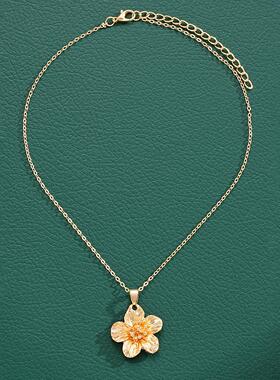 欧美简约褶皱花朵吊坠项链金属街拍锁骨链Choker Necklace Gift