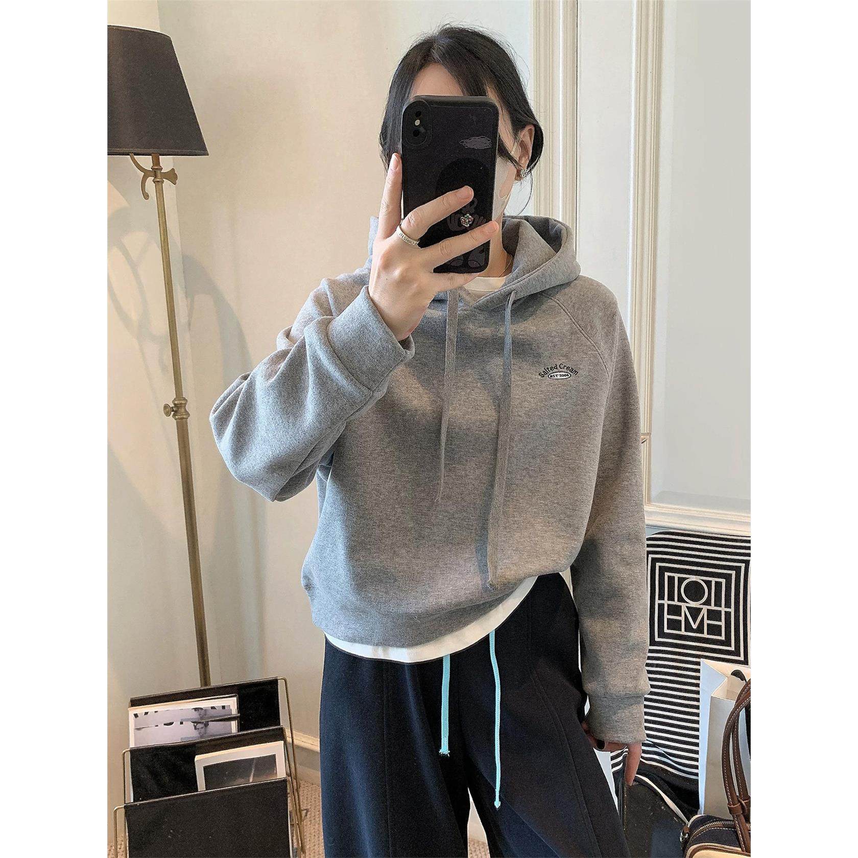 短款连帽卫衣女2025秋冬新款加绒加厚刺绣长袖上衣小个子套头外套,淘宝优惠券,粉丝福利购,淘宝优惠卷