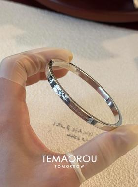 蓝眼泪八芒星雕刻英文字母手镯女