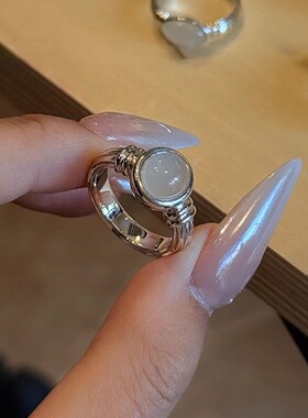 清冷白月光结绳缠绕银色戒指气质