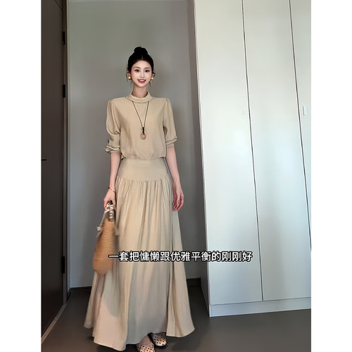 昕羽垚STUDIO 秋季新款温婉百搭显瘦翻领衬衫收腰压褶半身裙套装 - 图1