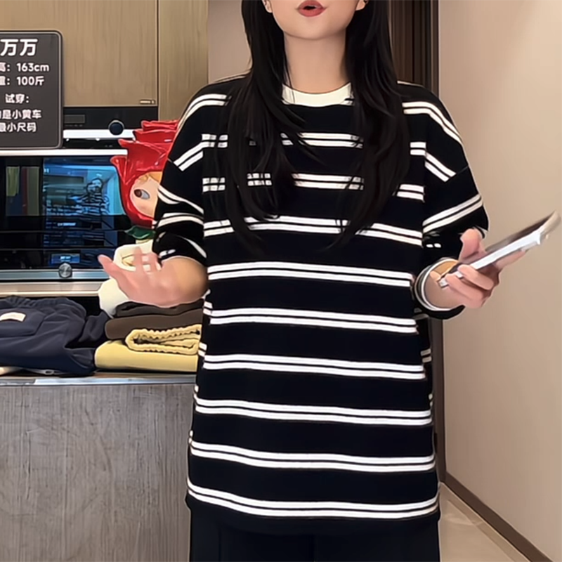 百搭宽松黑白条纹撞色长袖T恤卫衣女秋冬季打底衫经典美式上衣潮 - 图3