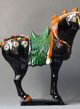 唐三彩马陶瓷马三花高樱马摆件家居客厅玄关装饰品礼品工艺品摆件