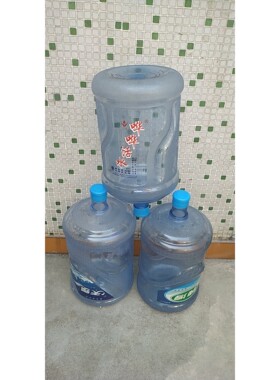 饮水机的水桶空桶矿泉水水桶18.9升水桶打水桶饮用户外车载