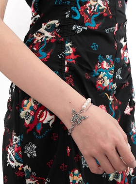 原创设计精致蝴蝶珍珠手链高级感女清新甜美时尚个性风项饰