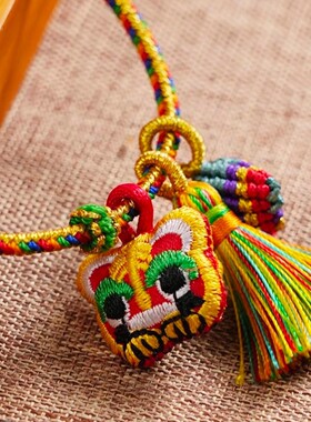 普陀2025新款虎头可调节手链