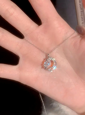 梦幻星月钛钢锁骨链不掉色2024年小红书设计师爆款轻奢气质送女友