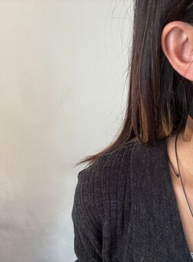 ins风牛津贝流苏项链女虎眼石串珠长款蜡绳毛衣链小众高级感配饰