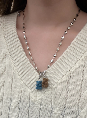 ins风可爱双层植绒小熊吊坠爱心项链女小众设计感百搭气质锁骨链